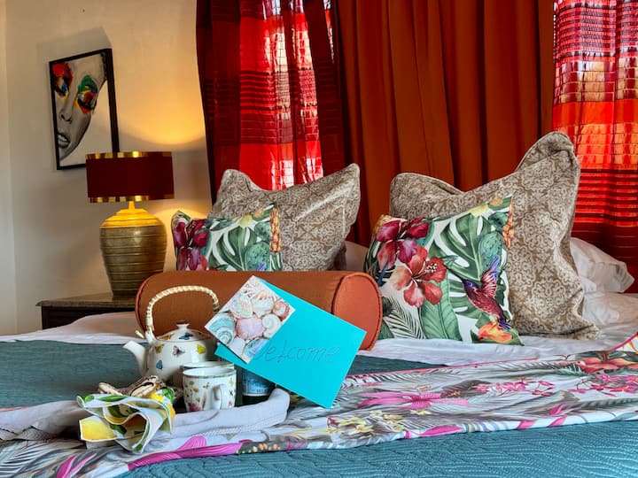 卧室配有大床（2-2米 