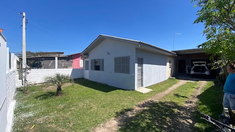 Airbnb em destaque: Beach house! em Balneário Gaivota