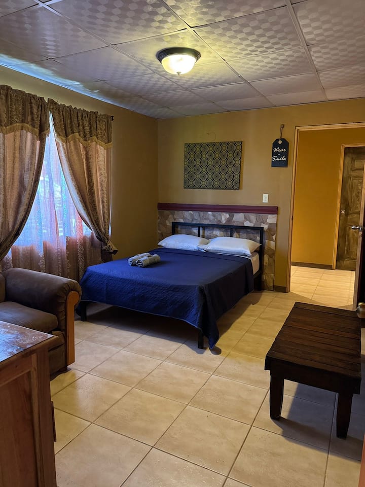 საძინებელი 1