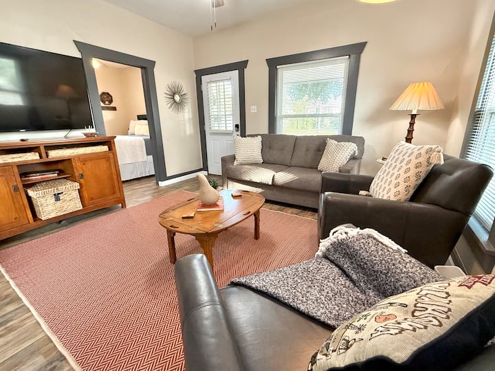 Graystone Charming Walkable To Downtown Ponca 2br - Ponca City, OK