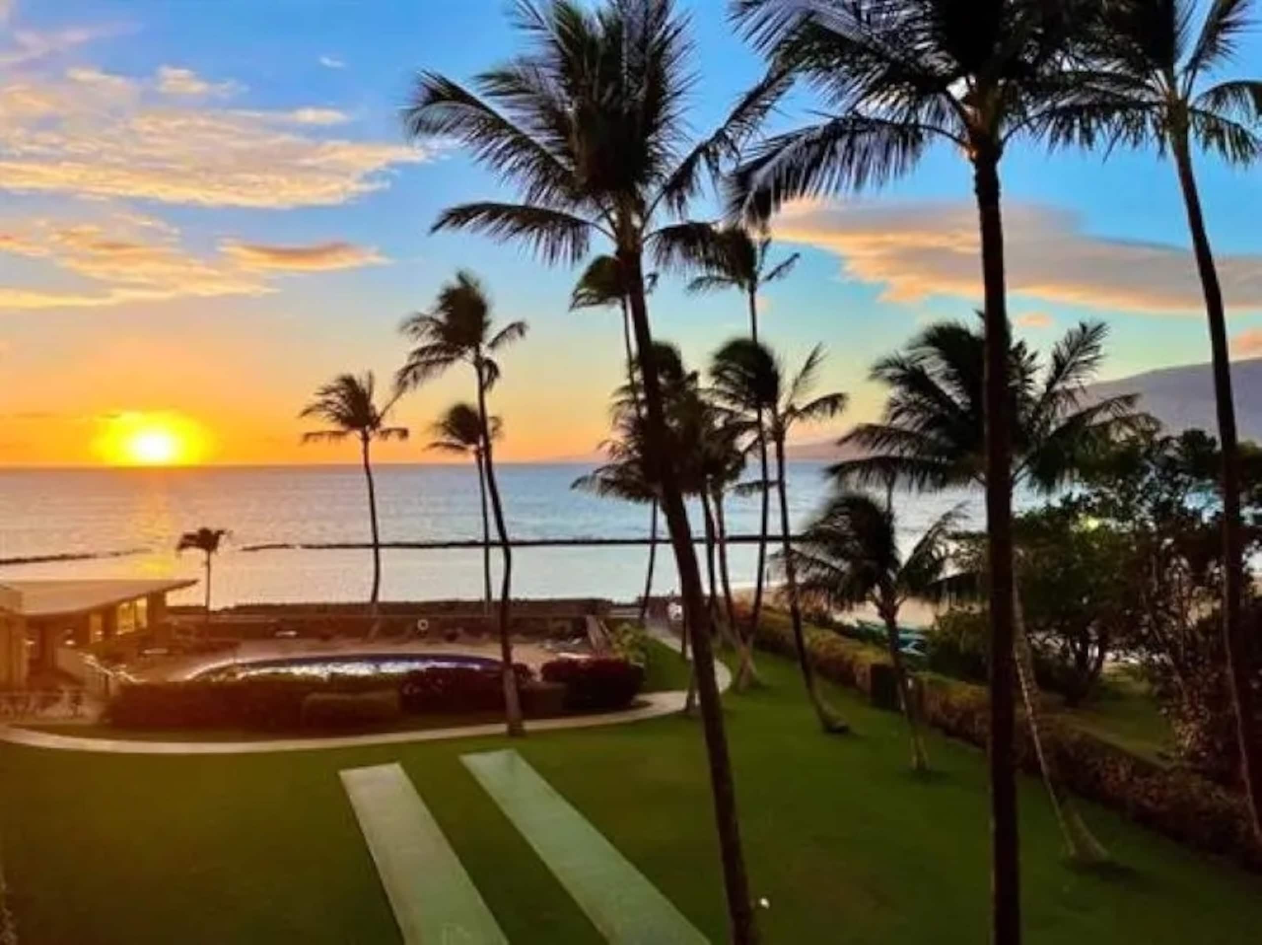 Condo in Kihei · ★4.82 · 2 bedrooms · 4 beds · 2 baths - Image 41