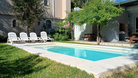 Apartments with a pool on the banks of the Uruguay River