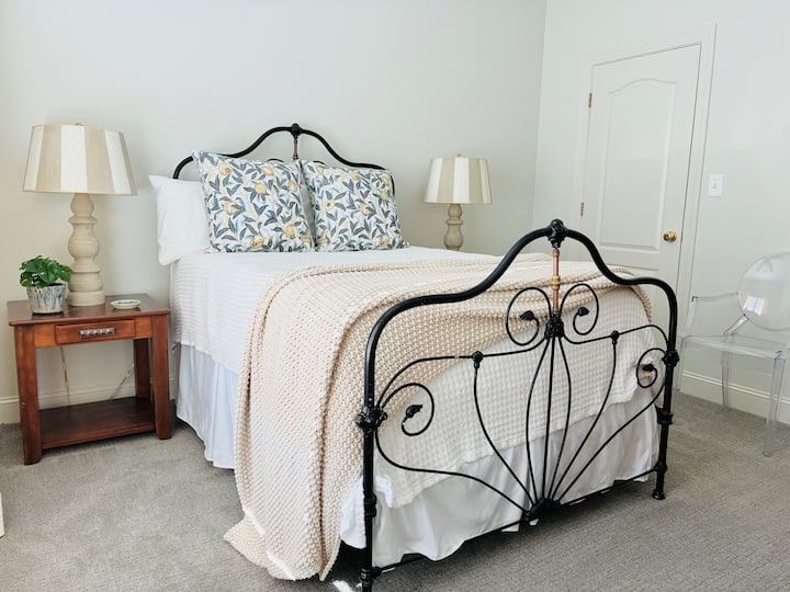 غرفة النوم 2