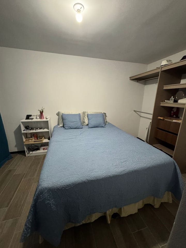 Spavaća soba 1