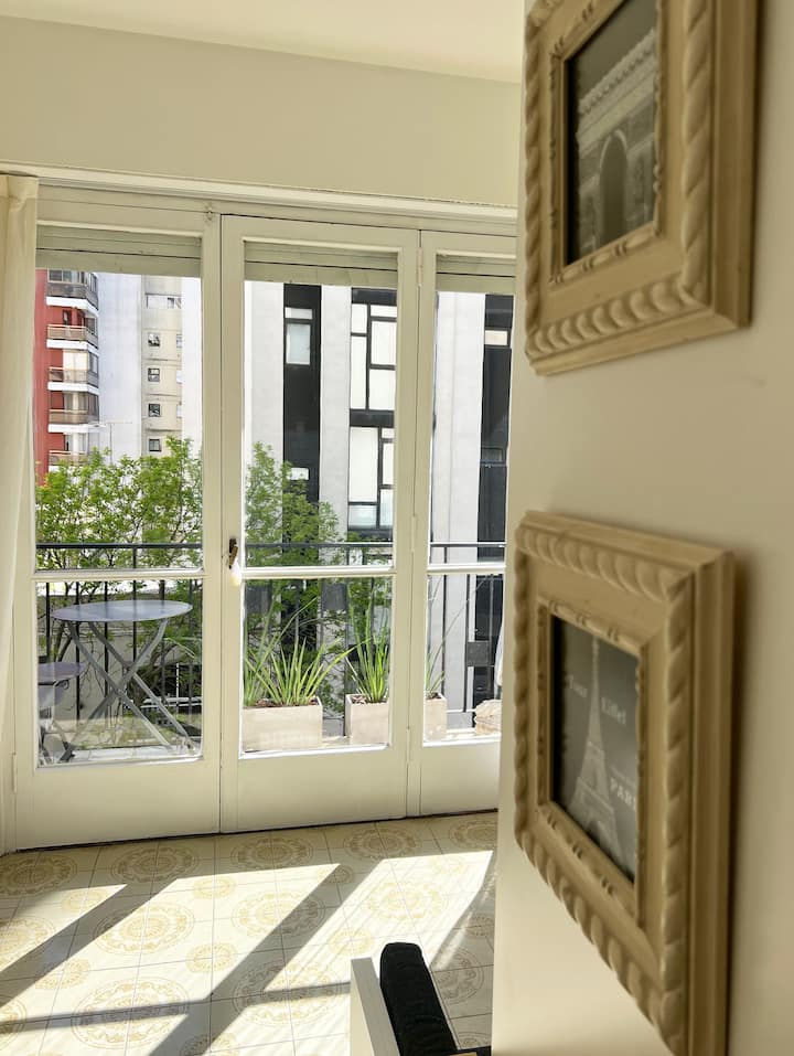 Monoambiente Con Balcon Soleado - Mar del Plata