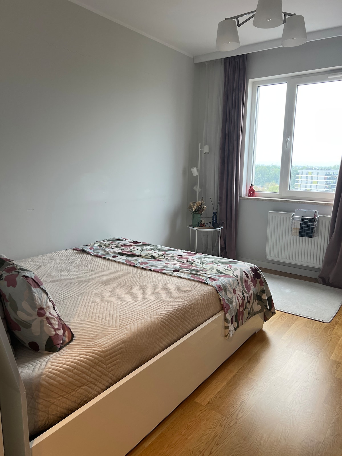 Beautiful private room in Warsaw - Apartments for Rent in Warsaw ...