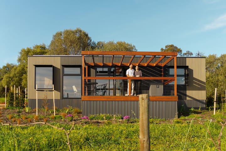 Autra Chardonnay Sauna & Vineyard Views - The Barossa Council