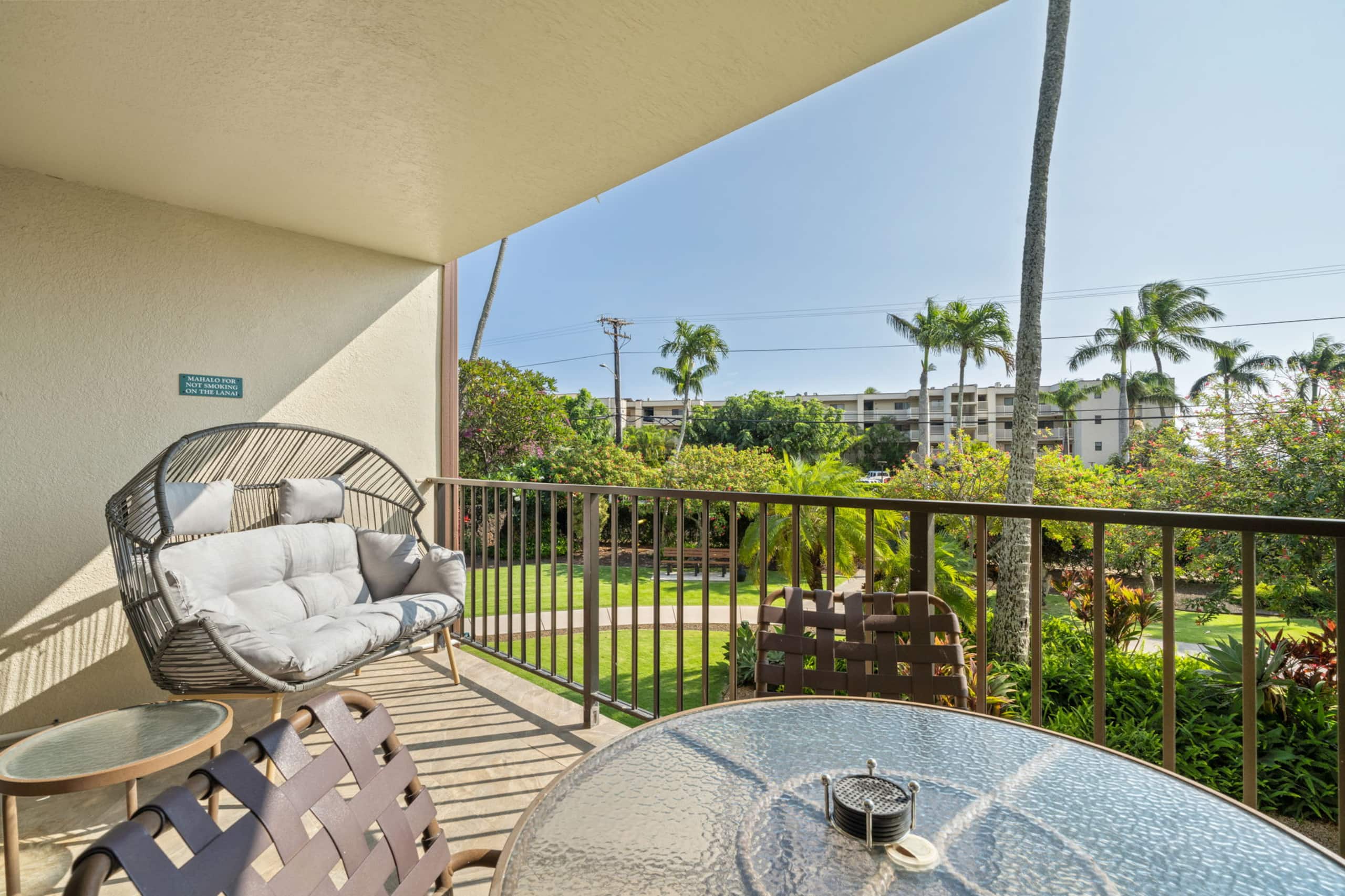 Modern Poipu condo, ocean views, AC, amenities! - Photo 34