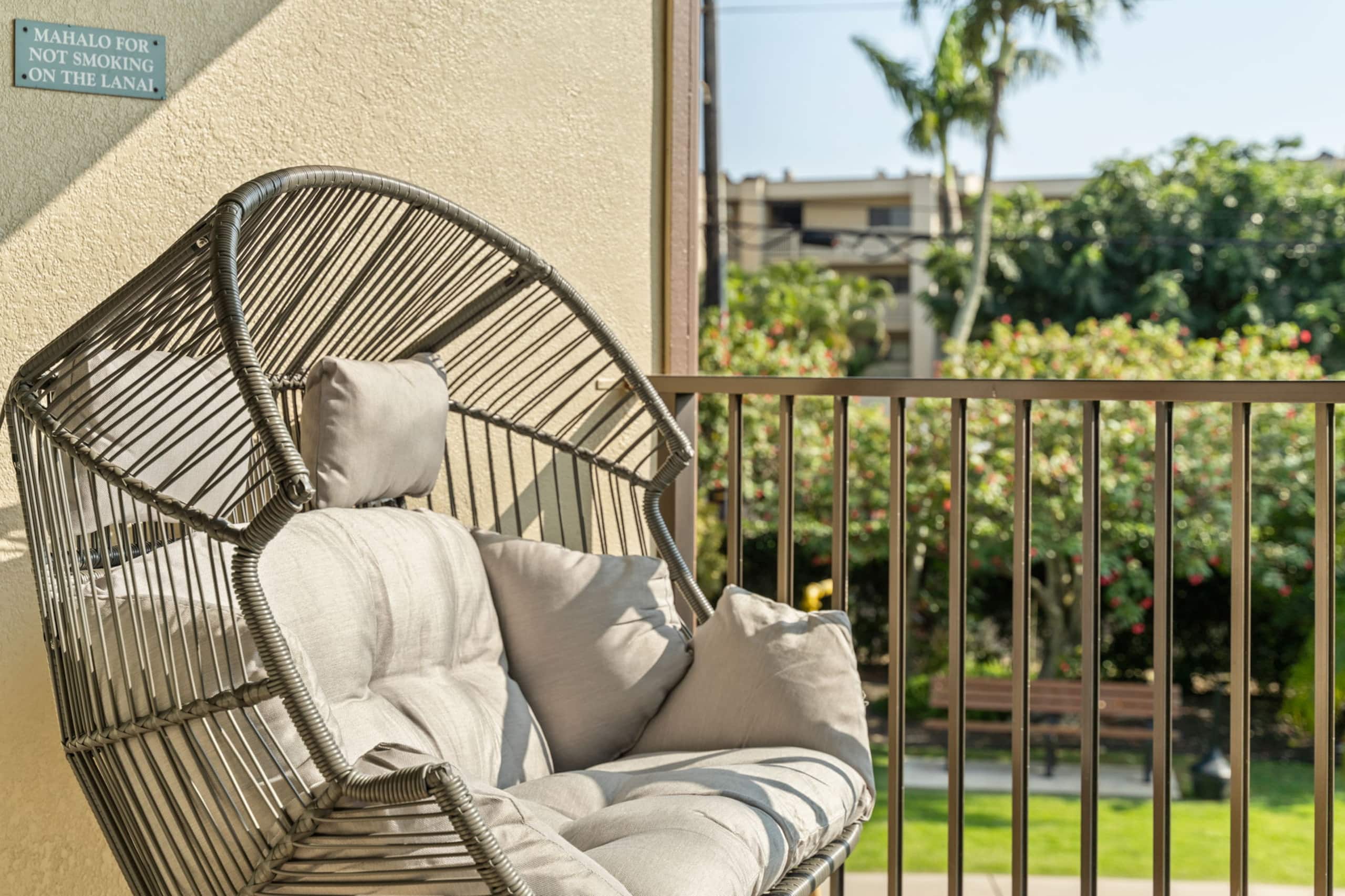 Modern Poipu condo, ocean views, AC, amenities! - Photo 36