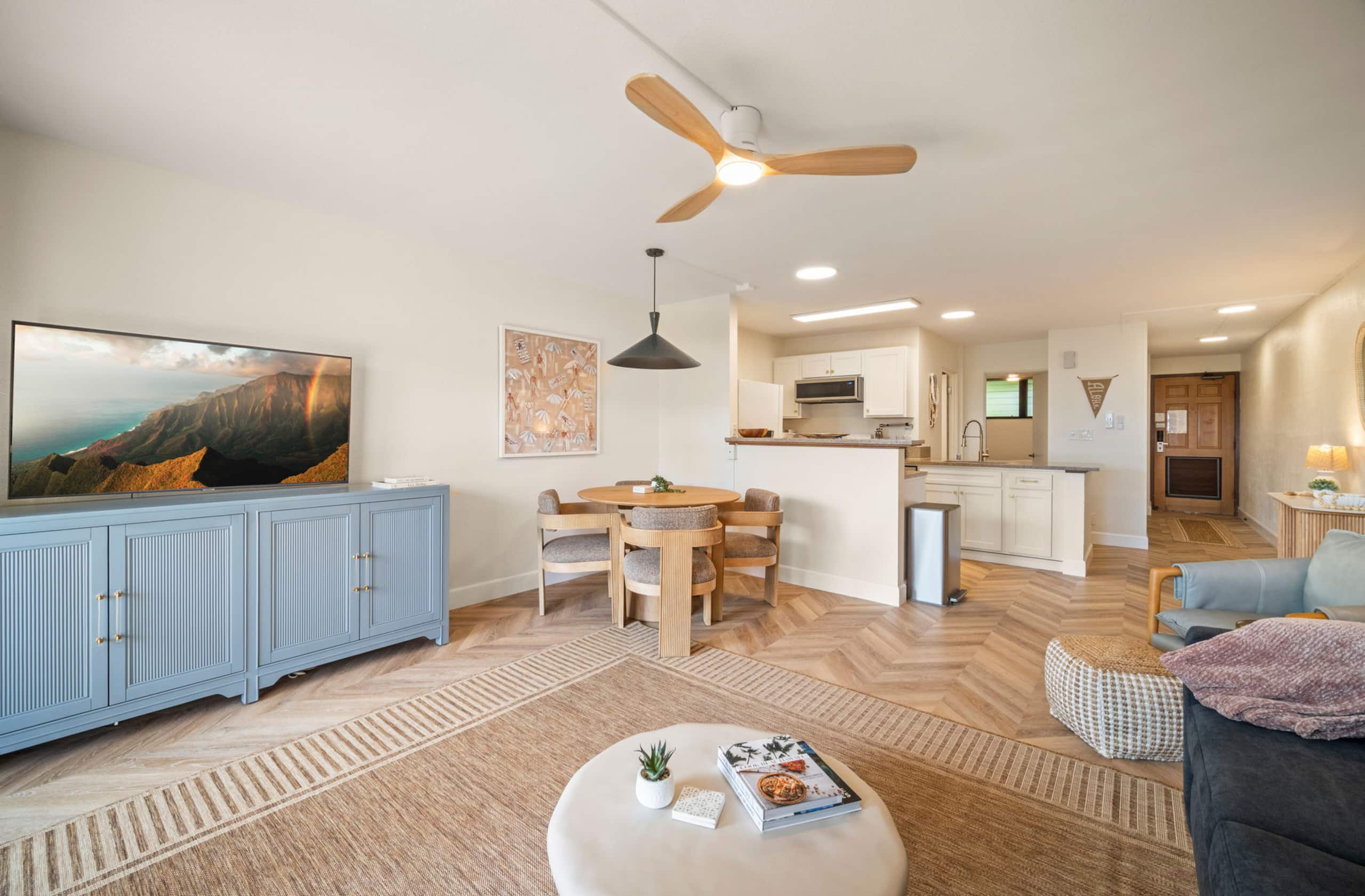 Modern Poipu condo, ocean views, AC, amenities! - Photo 5