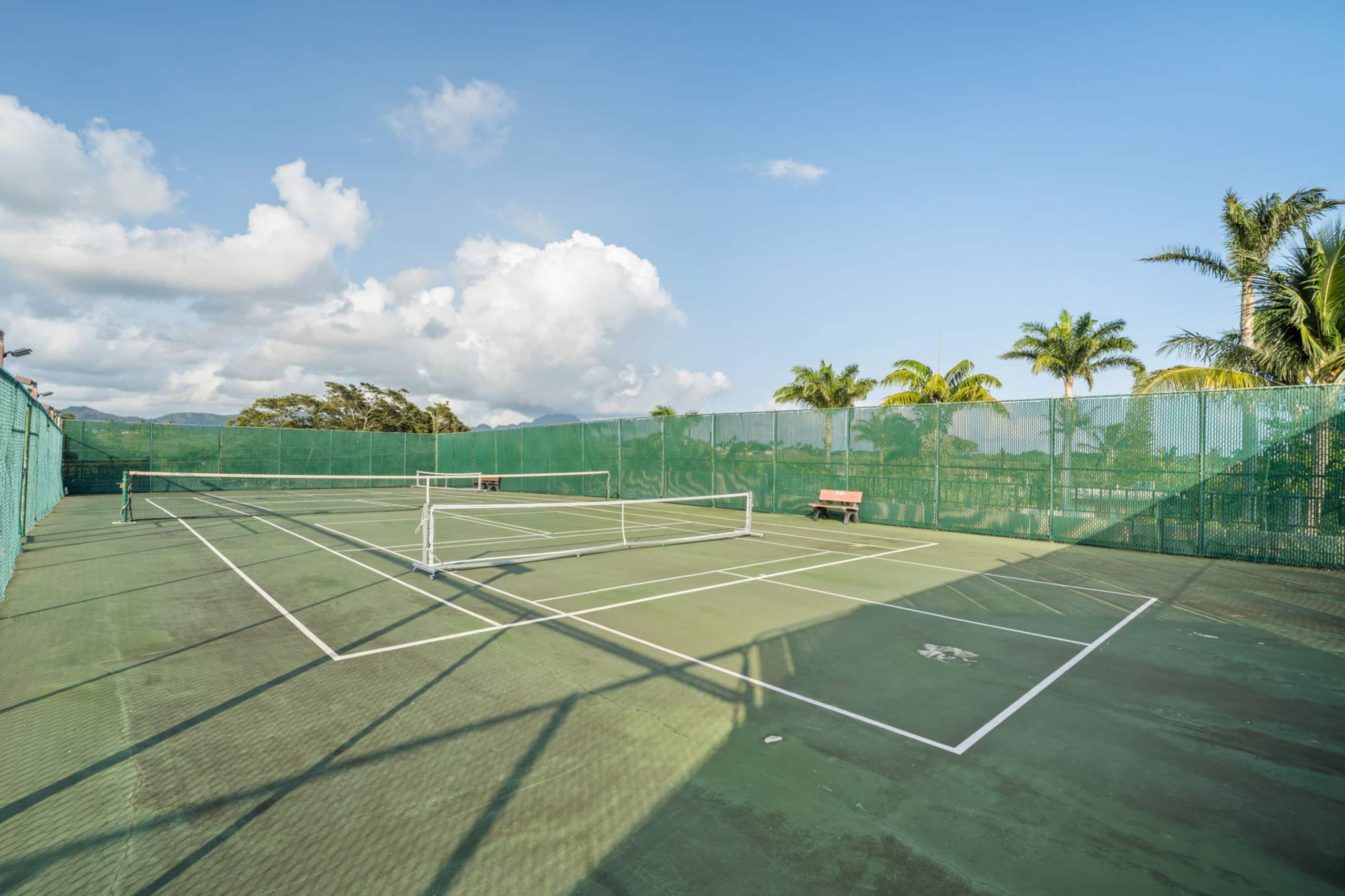 Modern Poipu condo, ocean views, AC, amenities! - Photo 50
