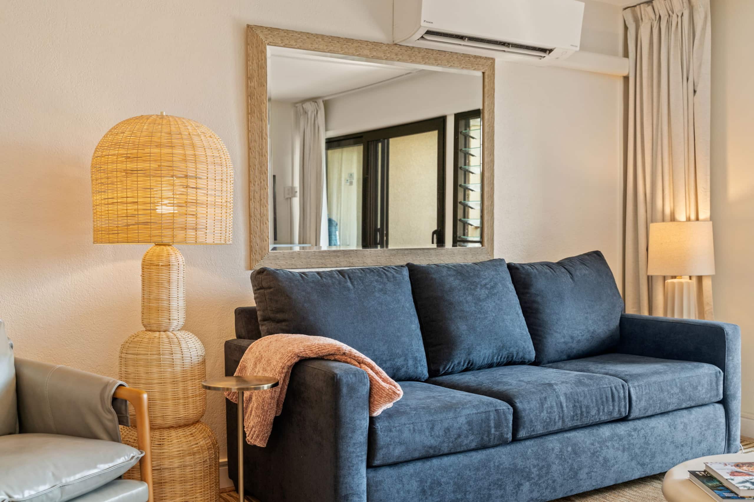 Modern Poipu condo, ocean views, AC, amenities! - Photo 10