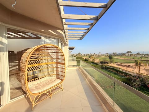 Lux Duplex in Einbay Walk to Pool