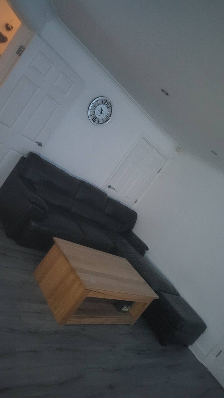 Cedar Townhouse - Bradford