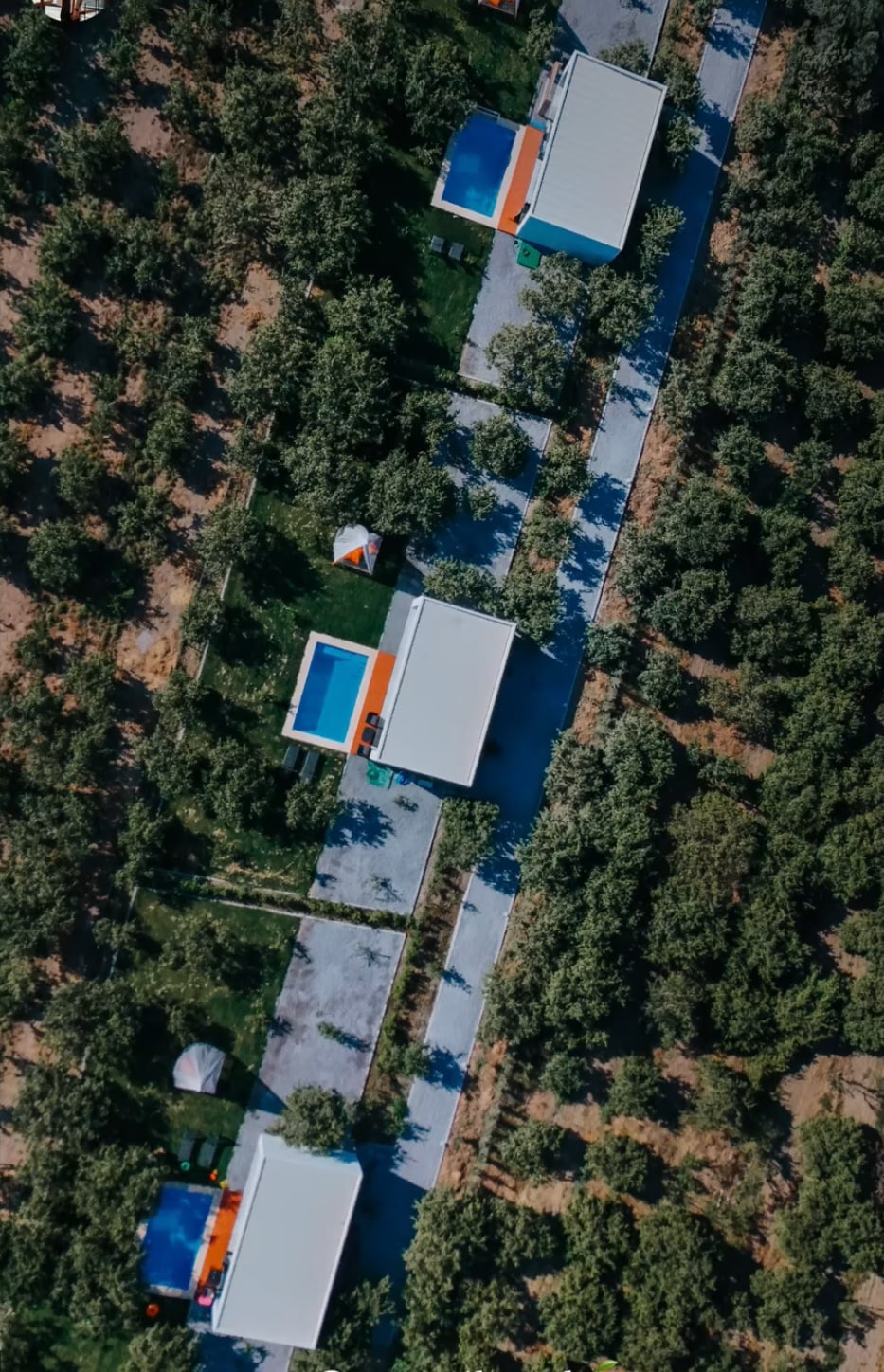 Home104 - 1+1 Isıtmalı havuzlu geniş bahçeli villa