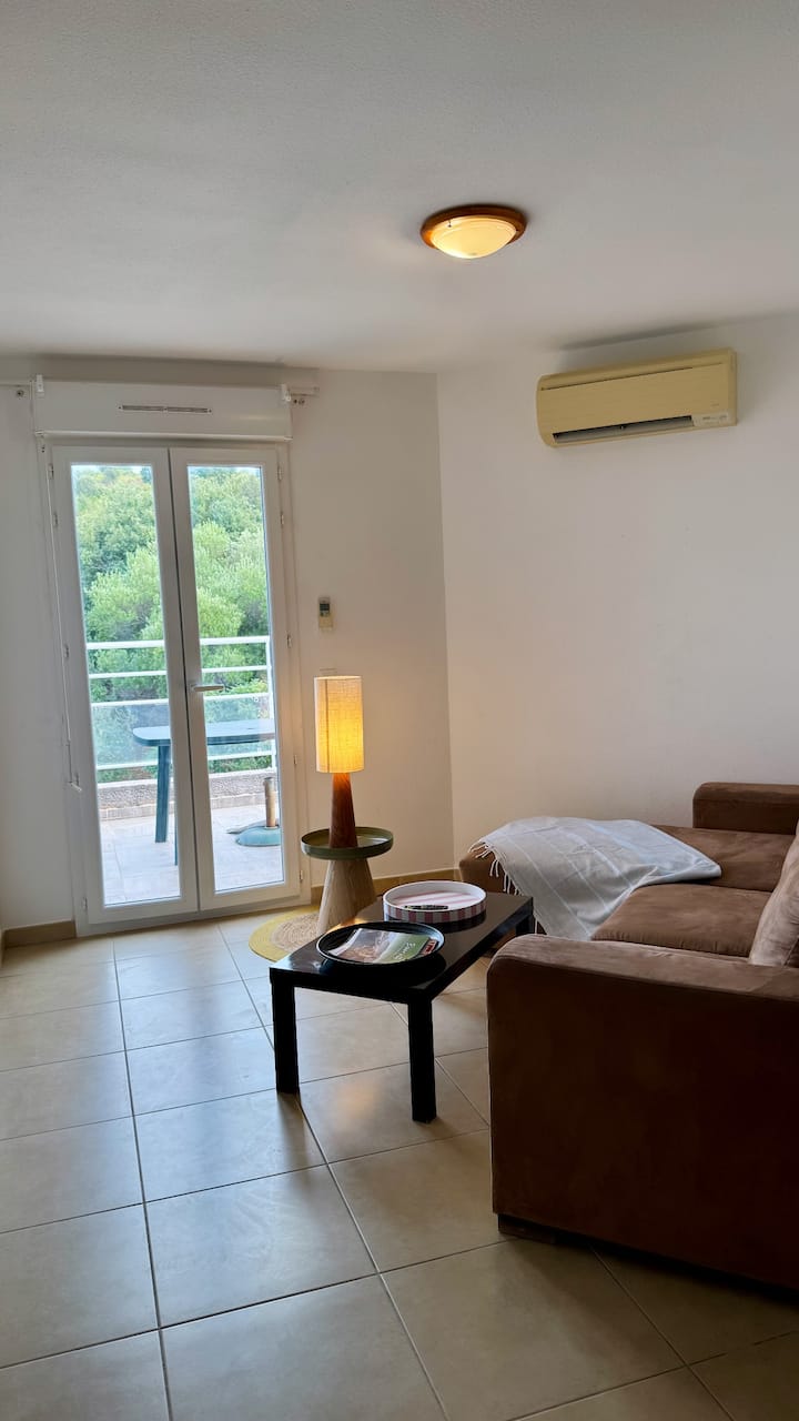 Appartement Résidence Avec Piscine, Proche Centre - Saint-Florent