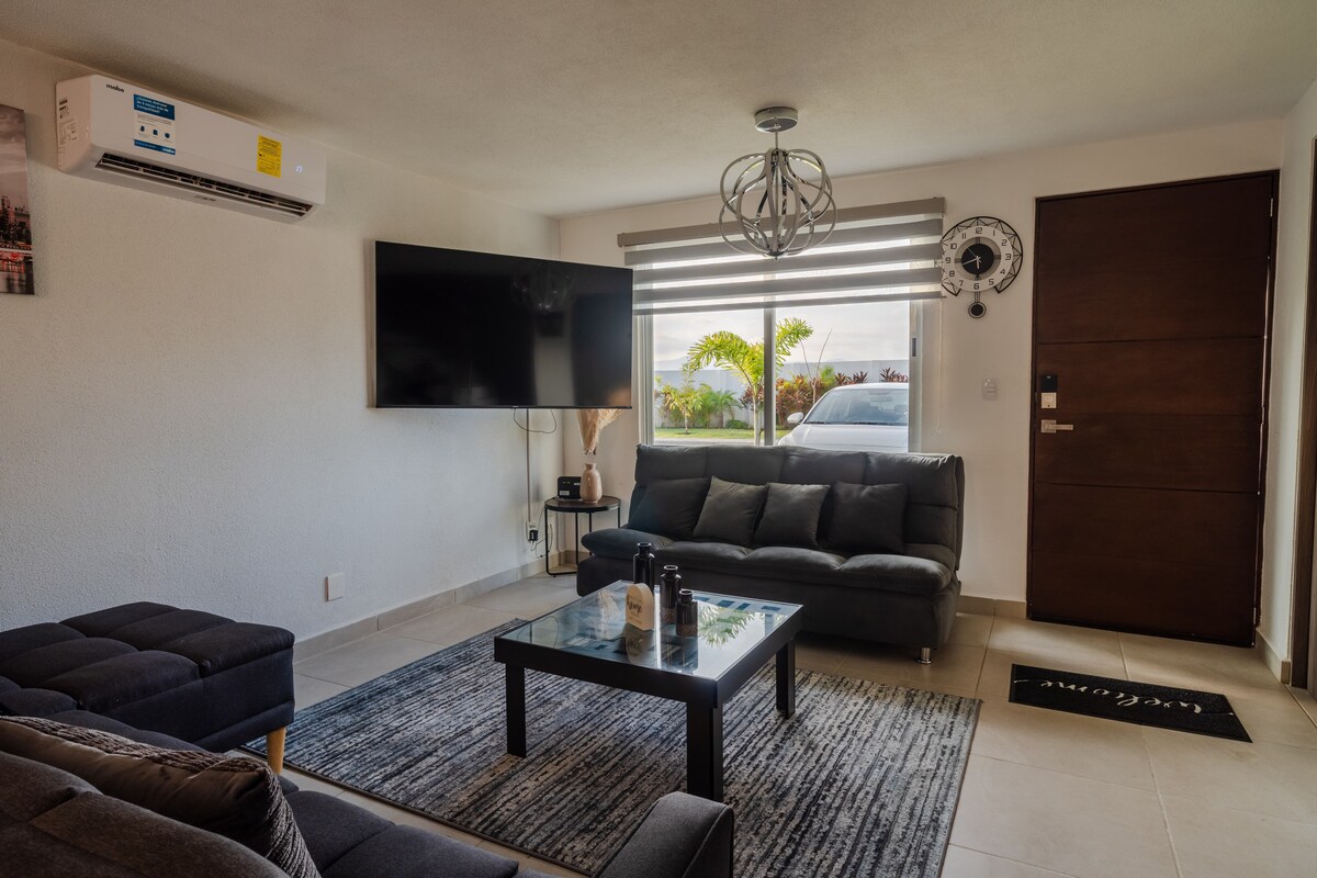 70-დუიმიანი სმარტ-ტელევიზორი აპებით 