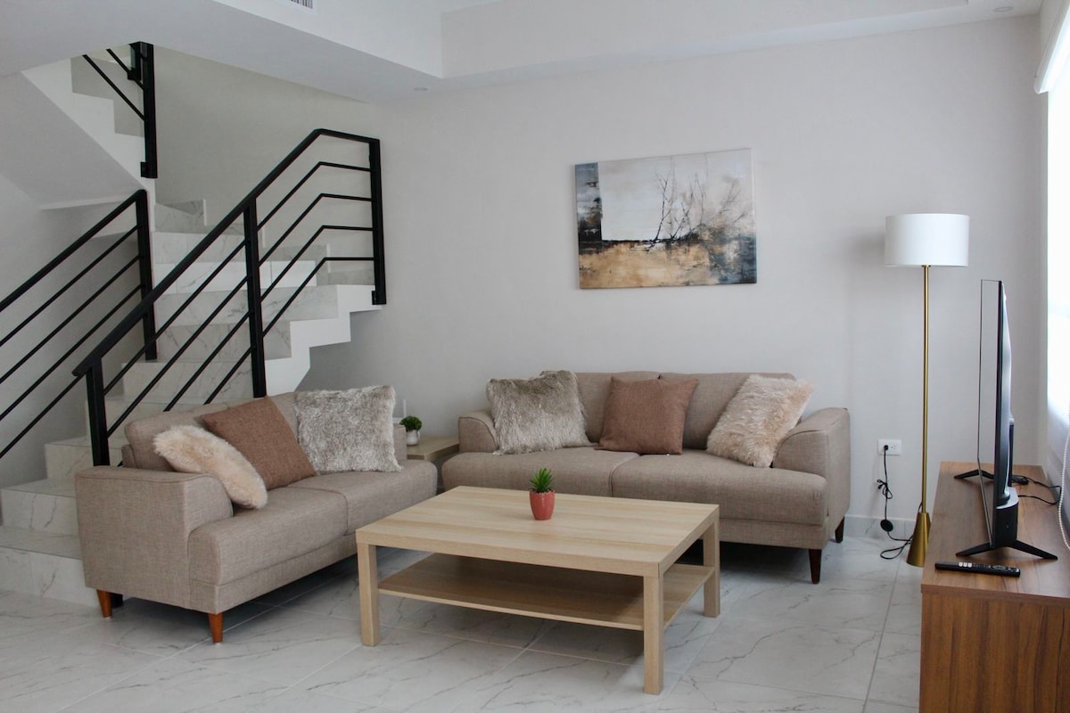 Top performing Airbnb: Casa Oslo in Delicias