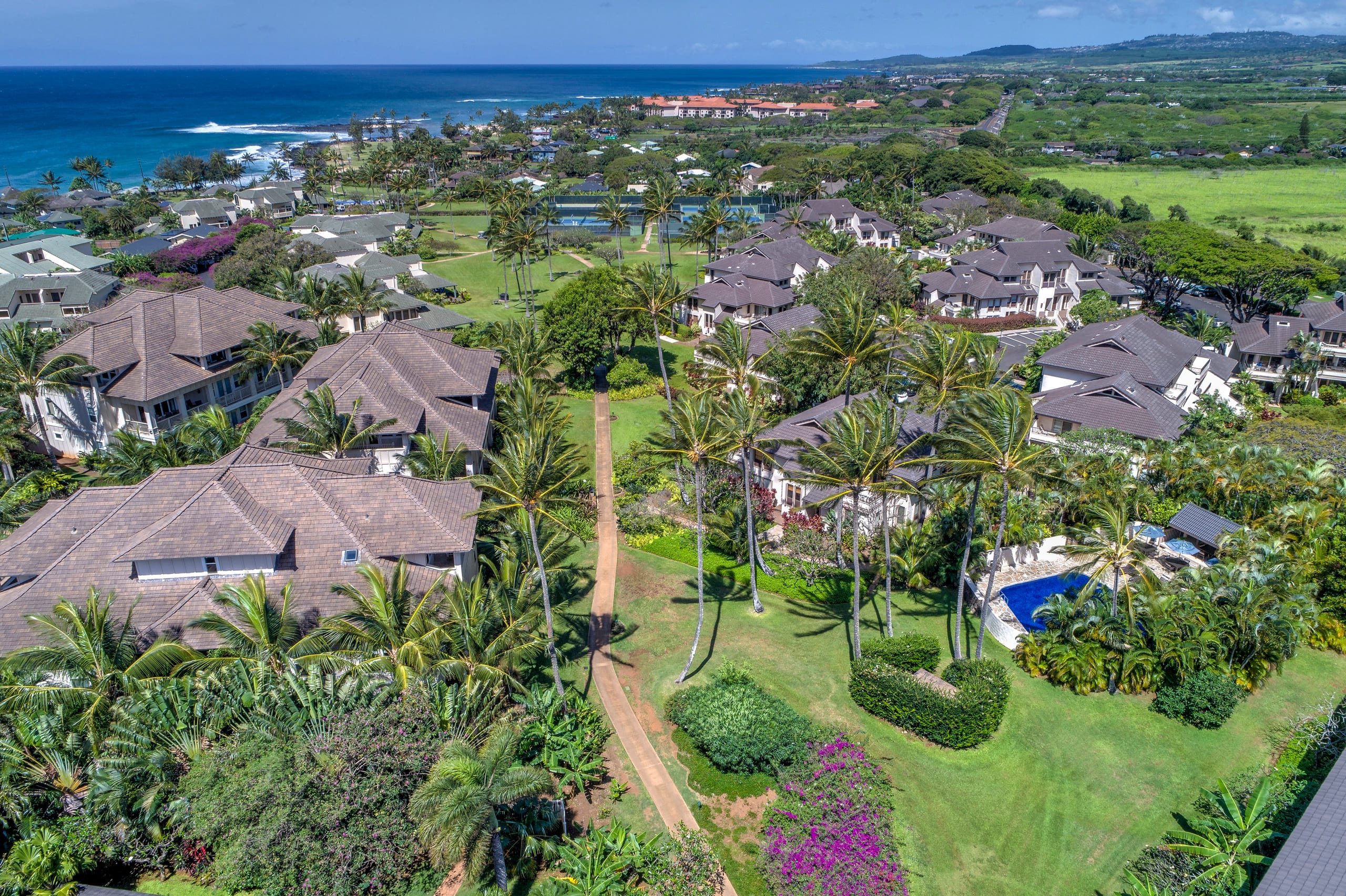 Condo in Koloa · ★4.95 · 3 bedrooms · 6 beds · 3 private baths - Image 24