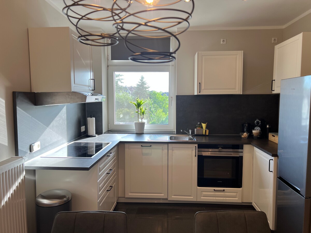 Successful Airbnb property: Ruhrperle Apartment 3 - Dining in Altenessen Süd