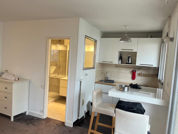 Appartement 5e éTage Avec Ascenseur - Levallois-Perret
