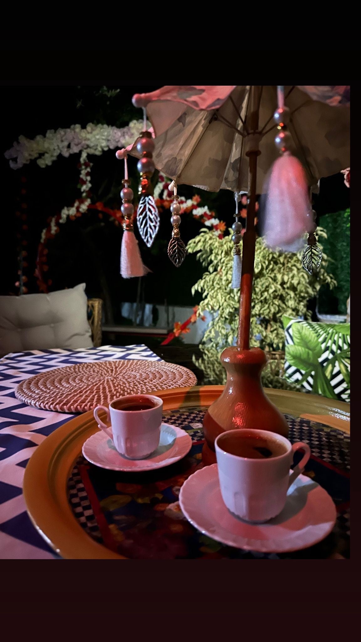 Havuzlu Deniz Manzaralı Sicak Havuz