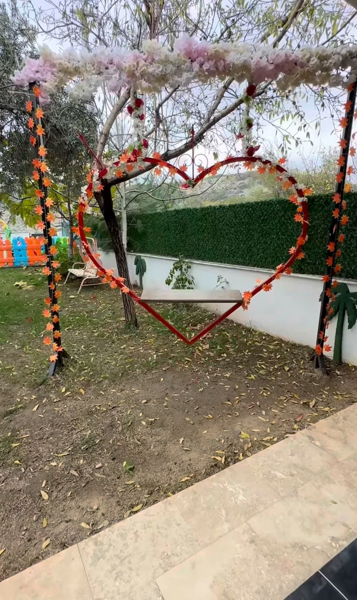 Havuzlu Deniz Manzaralı Sicak Havuz