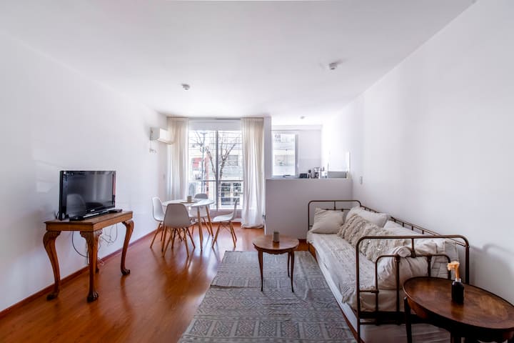 Monoambiente amoblado en Parque Chas