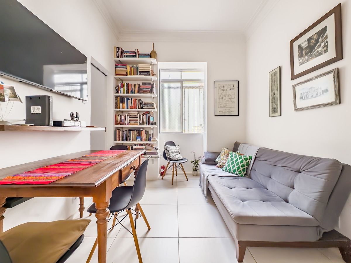 Top Airbnb: Apartment by the sea in Leme (Copacabana) in Leme