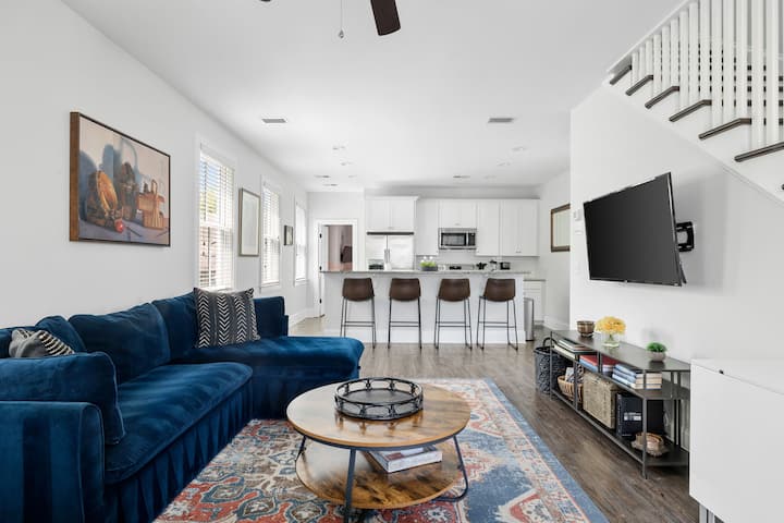 8br-spring Street Retreat ~ 2 Full Homes Together - Charleston, SC