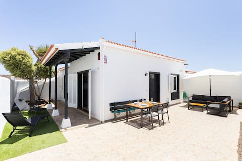 Ocean deck house