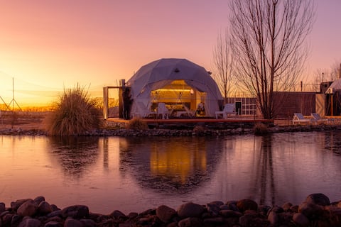 Anuncio de Airbnb popular: Luxury Dome, in Los Cardos Lodge & Glamp Complex en Malargüe