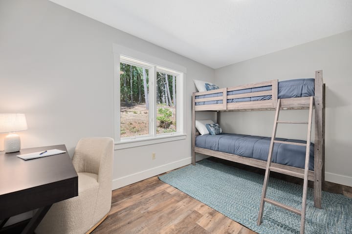 4th-Bedroom | Bunk Bed | Office | Upper Floor