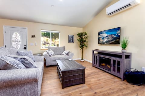 Successful Airbnb property: Blossom Creek Retreat - Suite A in Visalia / Porterville