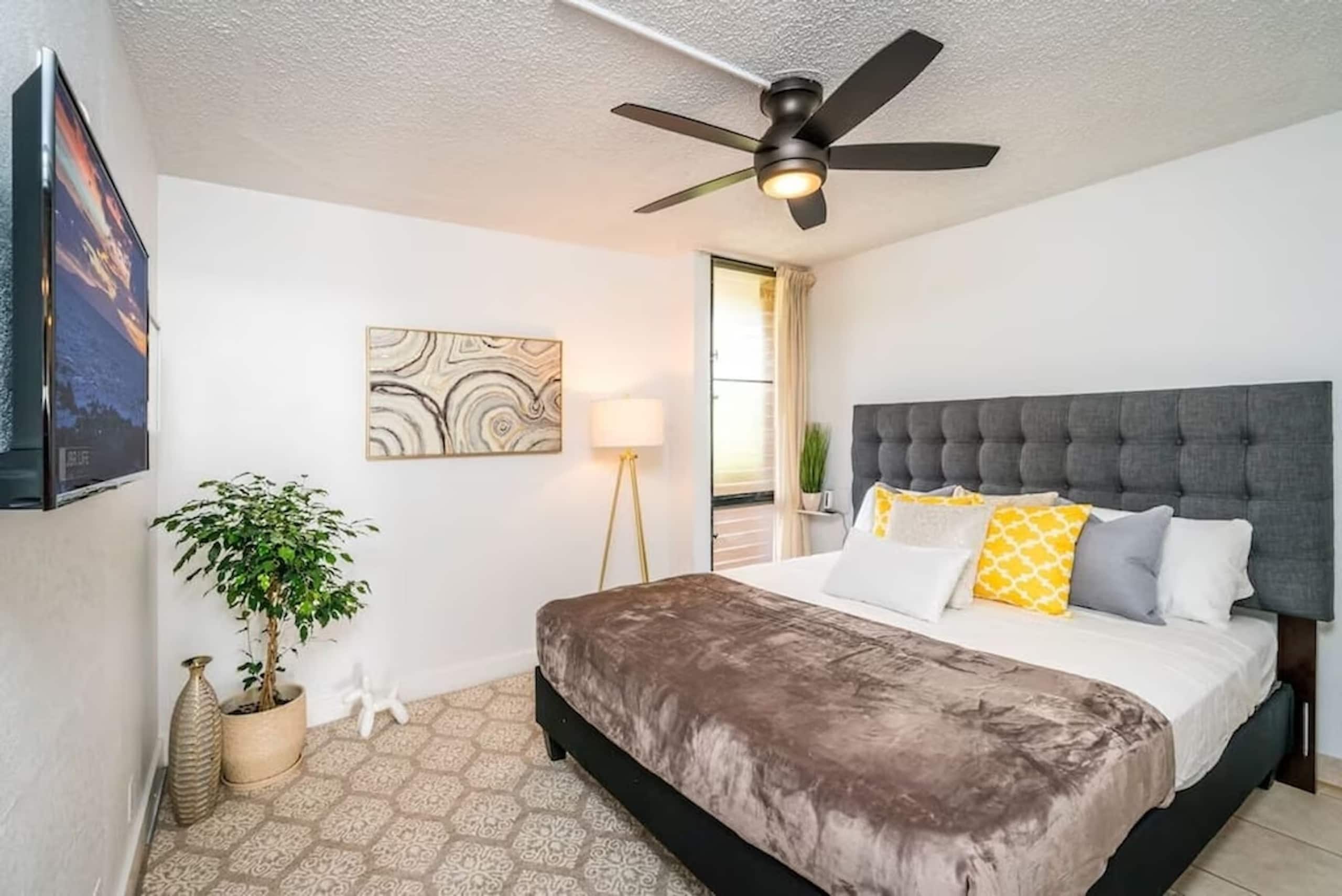 Condo in Kihei · ★4.75 · 1 bedroom · 2 beds · 1 private bath - Image 16