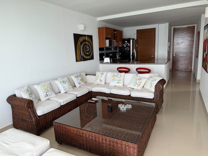 2br Piso 31 Beachfront Central Location Sea View - Cartagena