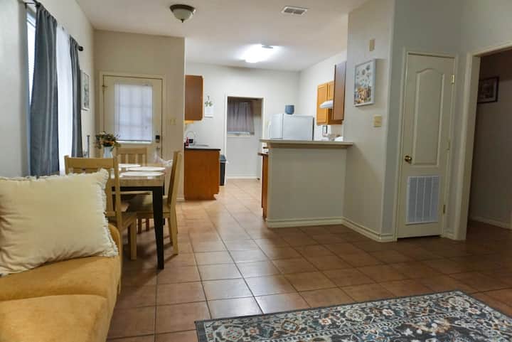 Casita In Beautiful Heights - Nuevo Laredo