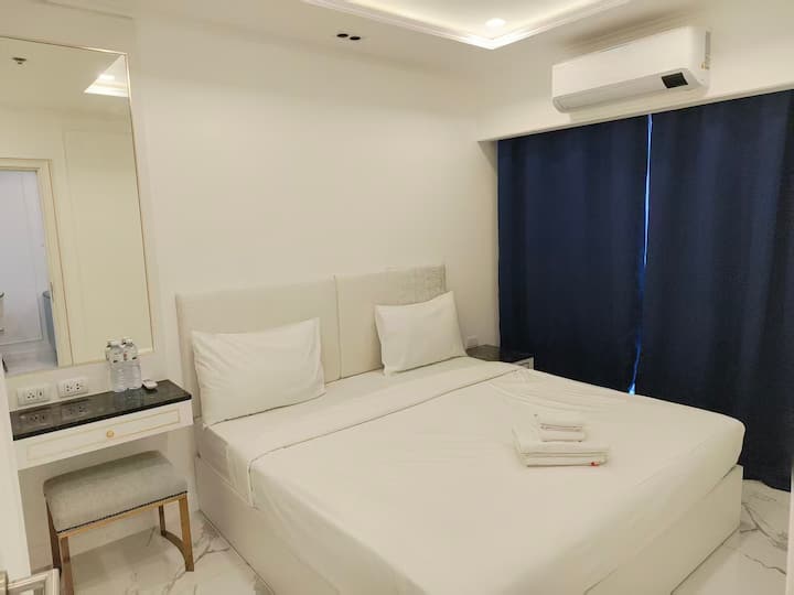 Beach Escape Cozy Condo + Rooftop Views #7 - Pattaya City