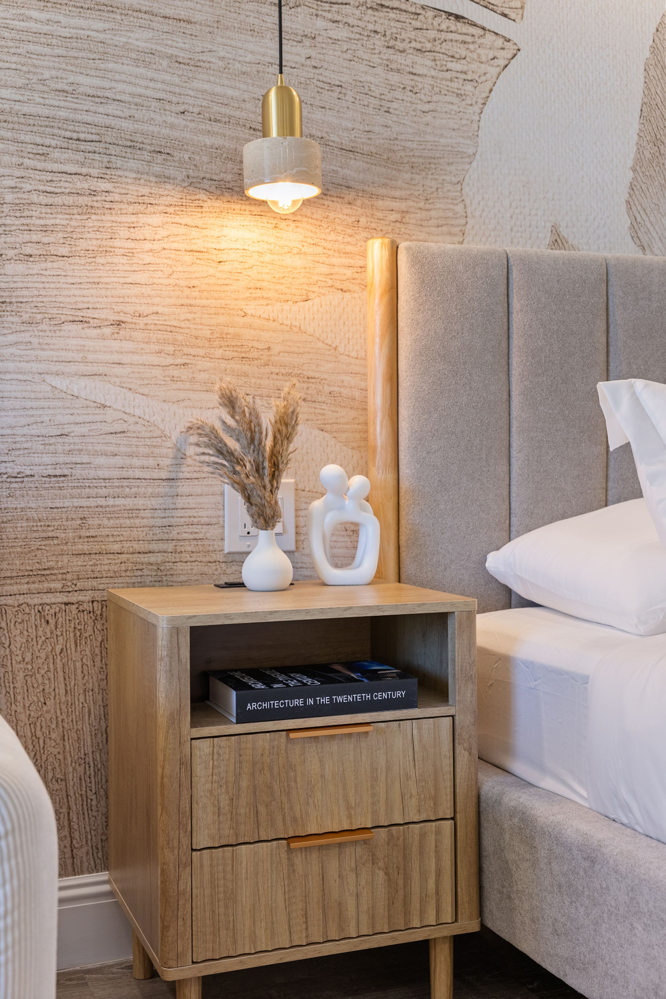 Endless Blue Horizon – Luxury Oceanview Stay - Image 9