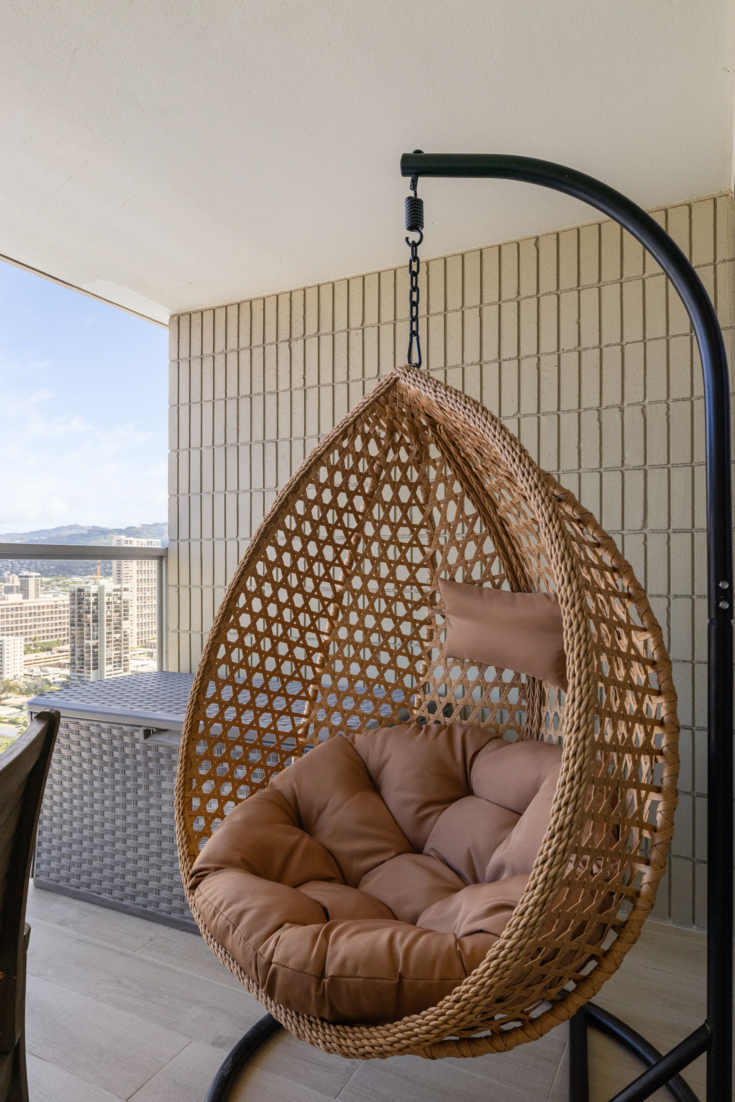 Endless Blue Horizon – Luxury Oceanview Stay - Image 42