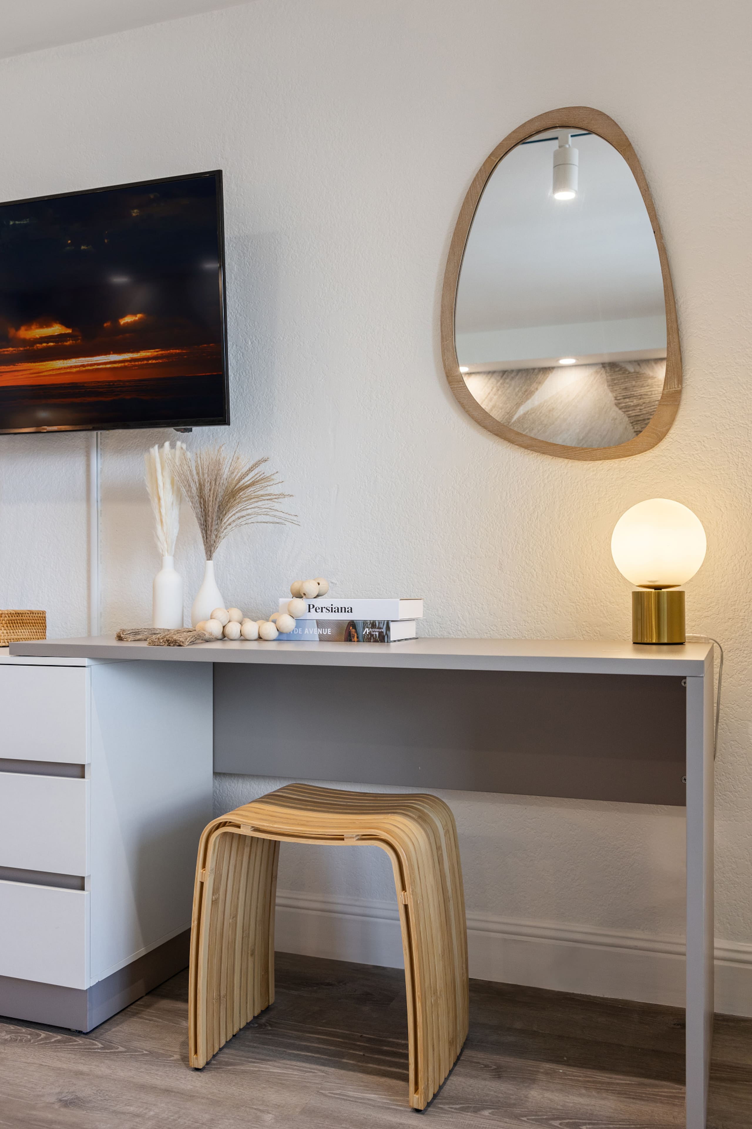 Endless Blue Horizon – Luxury Oceanview Stay - Image 36