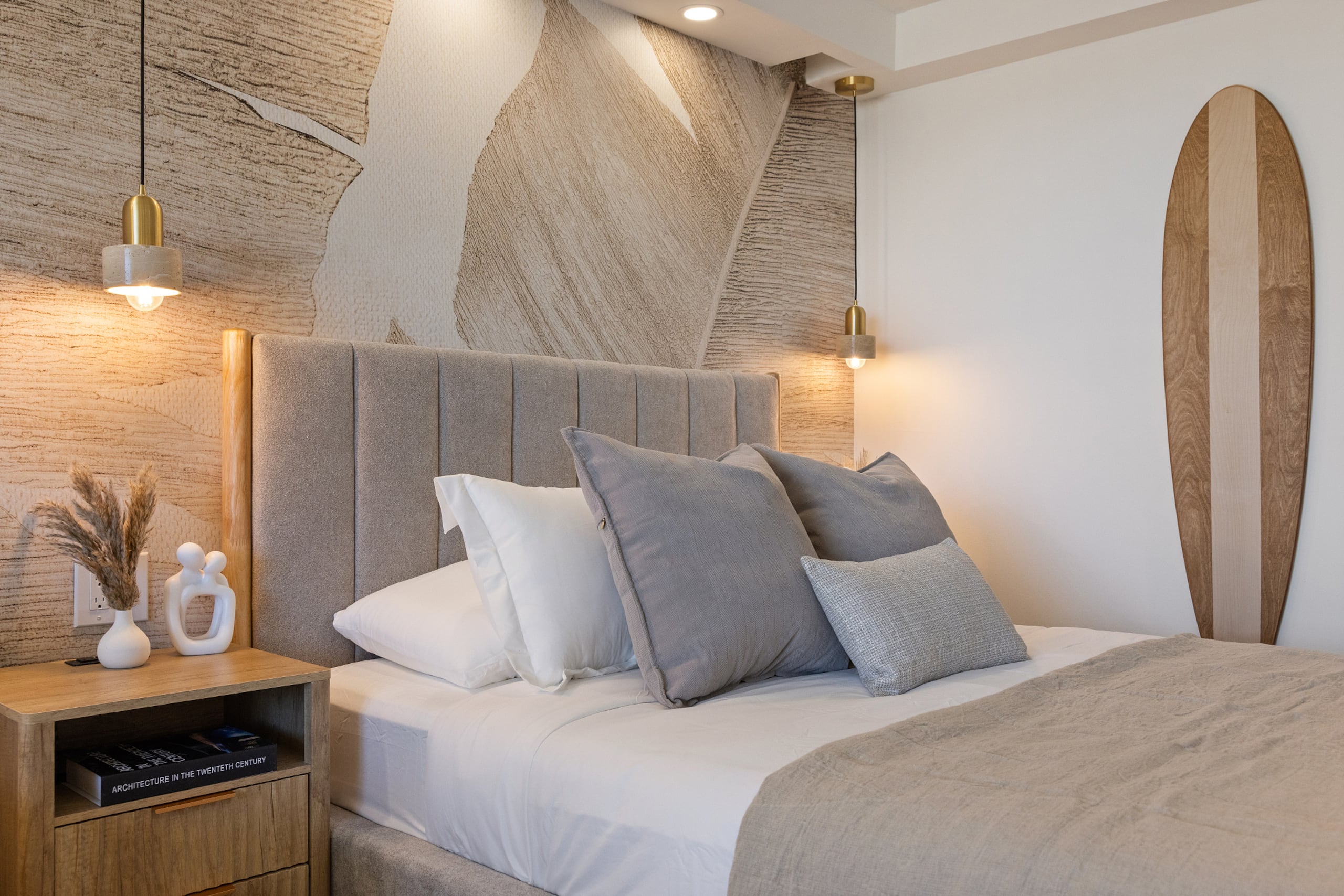 Endless Blue Horizon – Luxury Oceanview Stay - Image 11