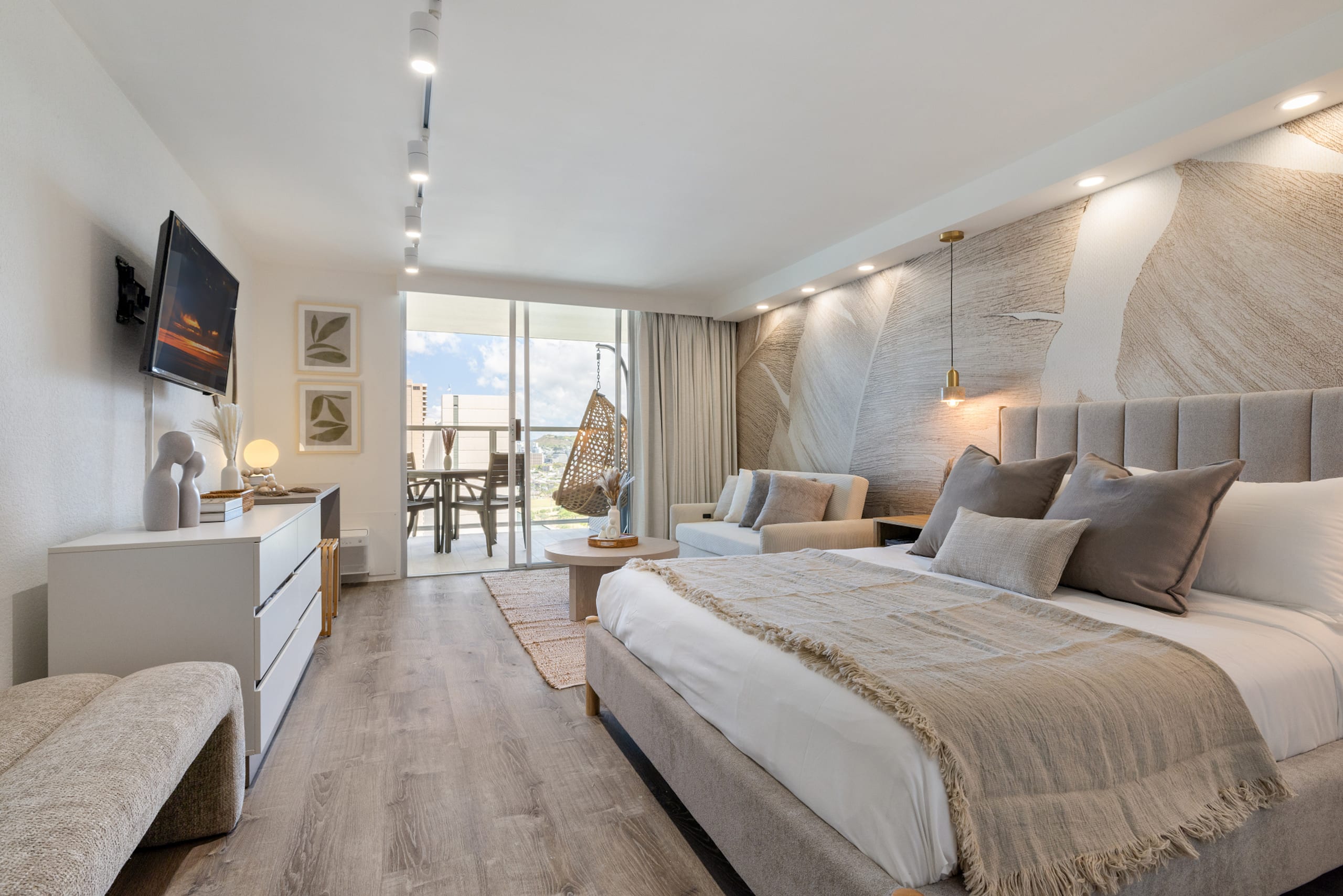 Endless Blue Horizon – Luxury Oceanview Stay - Image 1