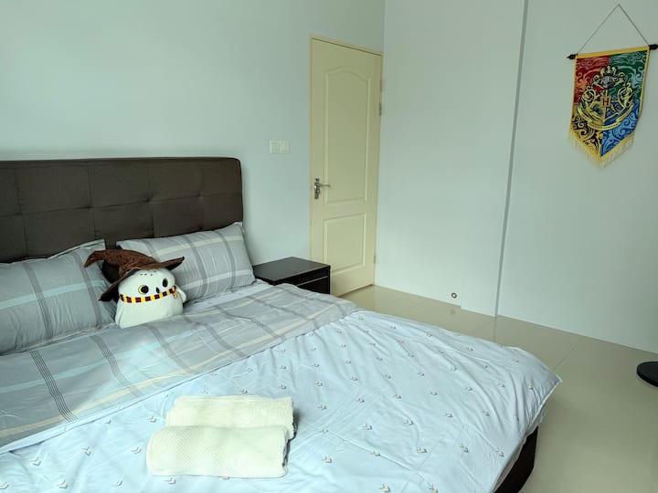 საძინებელი 4