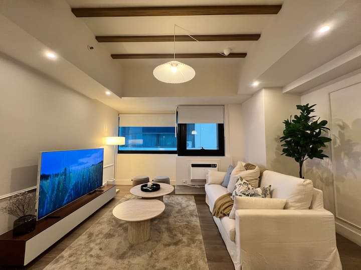 Stay, Chill, Discover-Cozy 2BR in Central Ortigas