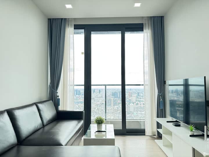 Two-bedroom/rama9/pool & Gym/walk To Mrt & Malls - Bangkok