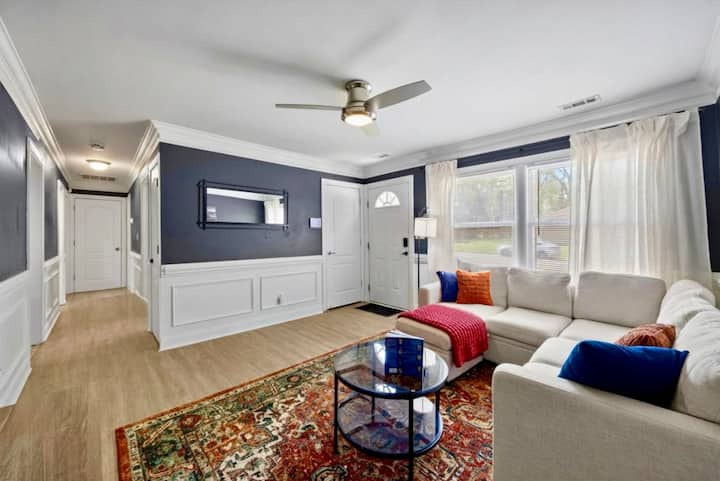 Renovated 3br Near Uptown, Airport & Stadium - Charlotte, NC