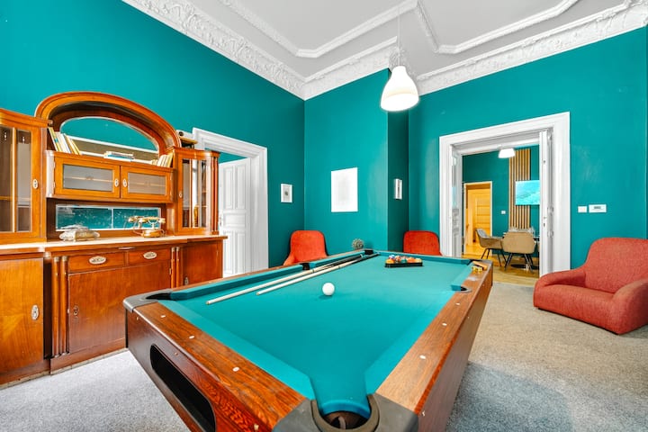 Central Royal 3bd Apt With  Billiard S& Cinema - 布拉格