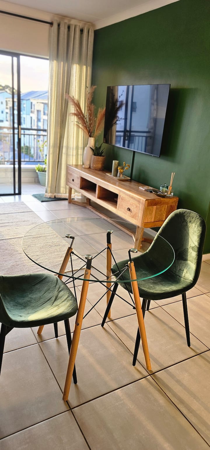 Entire Apartment In Somerset West, Cape Town - Somerset West