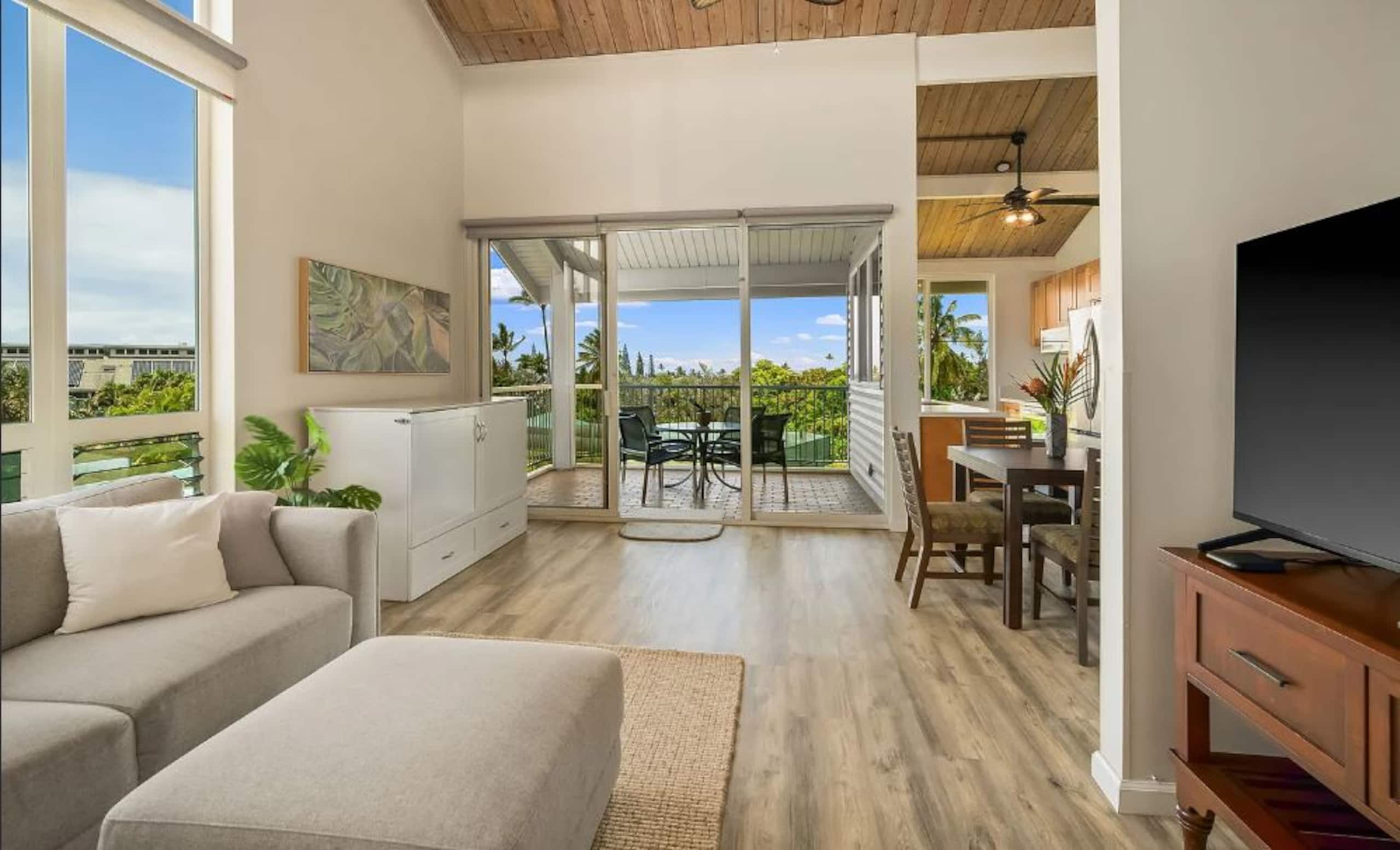 Princeville 1 + Loft at The Cliffs - Sleeps 6! - Image 4